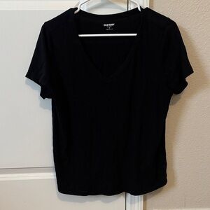Old Navy Black Short Sleeve V-Neck Tee
